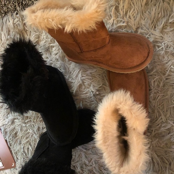 Toddler Girl Boots (Set of 2) - Picture 4 of 4